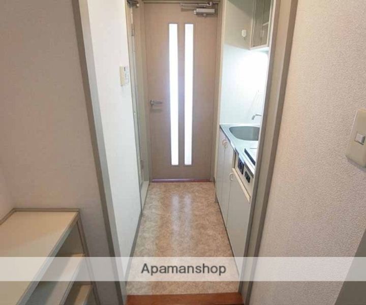 ナルド北白川302の内装