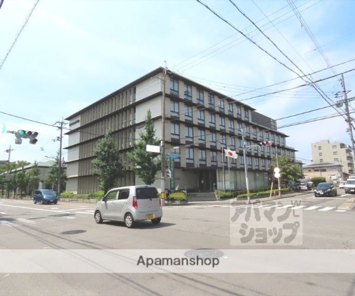 サンファーストビル3-Aの周辺