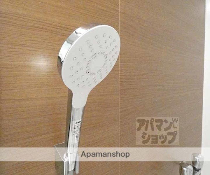 ノースホワイトリバービル上終町201の内装