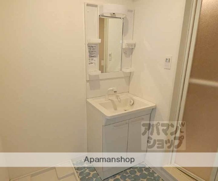 ノースホワイトリバービル上終町201のその他画像