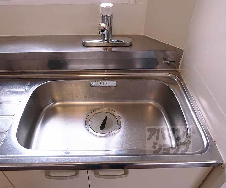 ヴェルデ京都上鳥羽401の内装