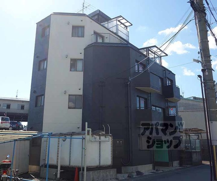 ヴェルデ京都上鳥羽401の外観