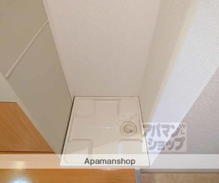 ハウスセゾン四条通412の内装