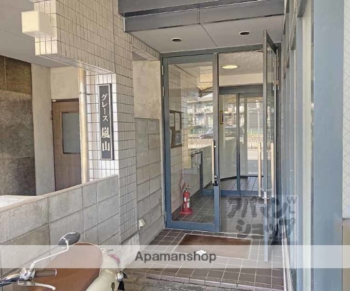 グレース嵐山の外観