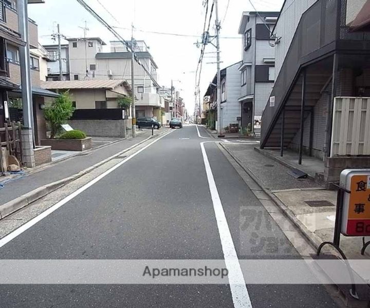 マンション皆栄103の周辺