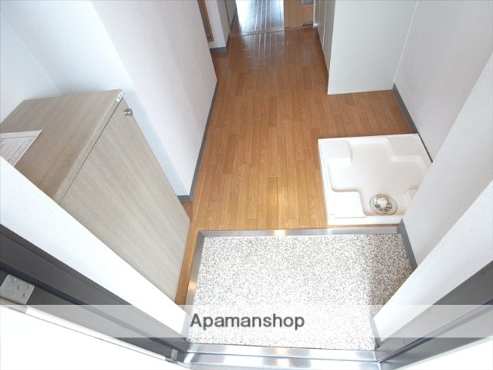 ブラントワール京都108の玄関