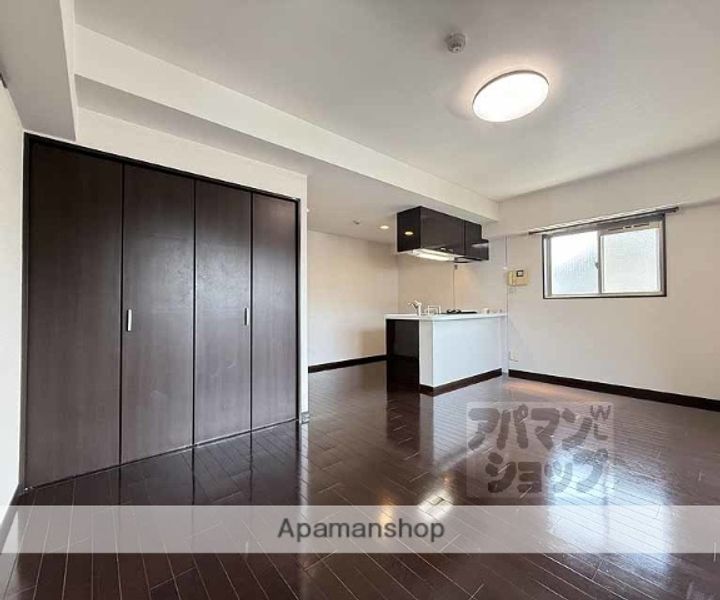 ベラジオ烏丸東601の内装