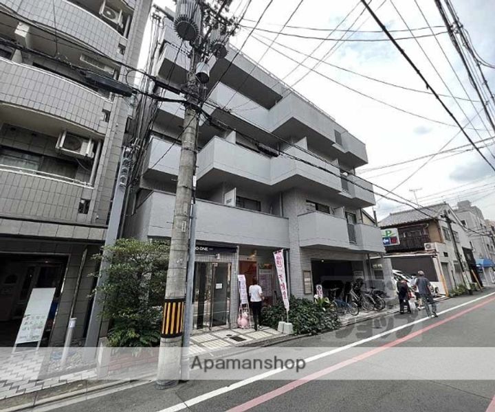 ロイヤルプラザ御幸町501の外観