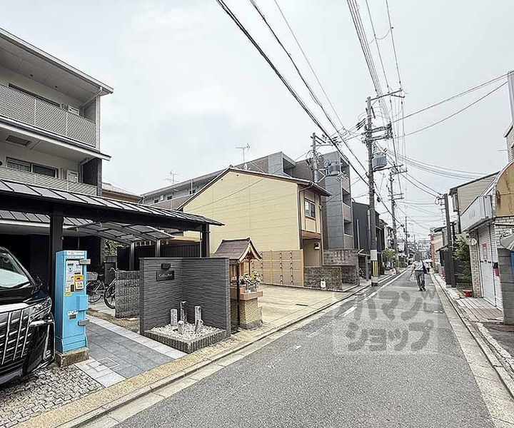 ヴェスプッチ二条城302の周辺