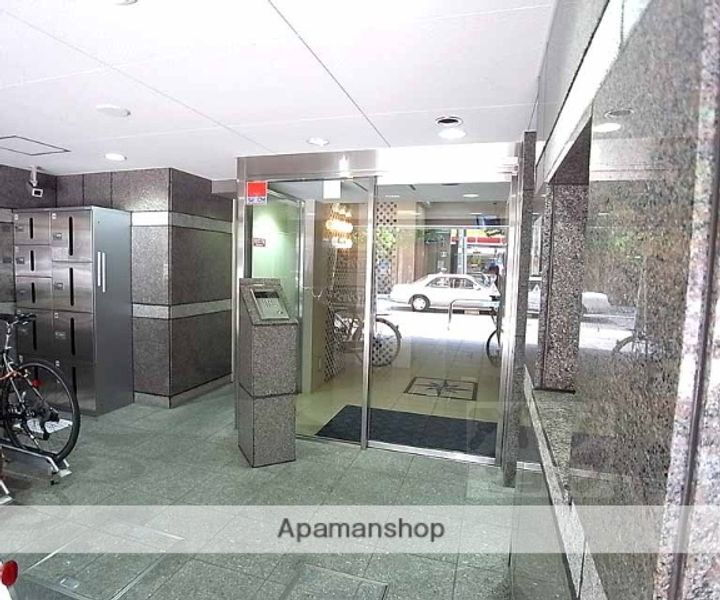 HF河原町二条レジデンス202の外観