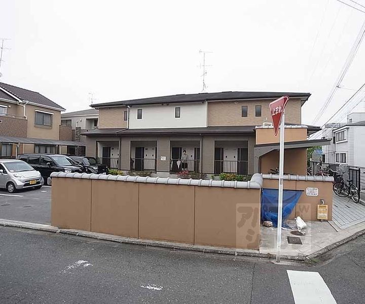 エストゥディオ西泉堂の外観