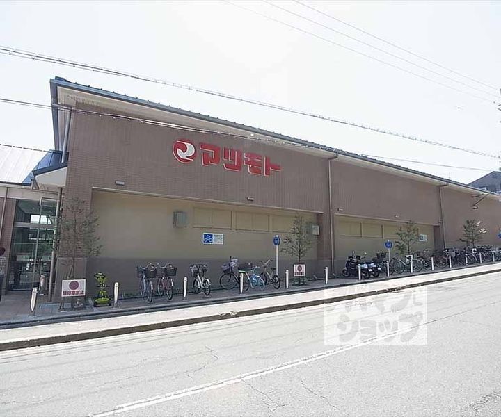 エストゥディオ西泉堂の周辺