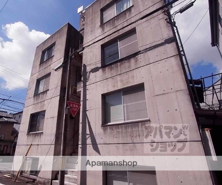 サンファーストビル4-Cの外観