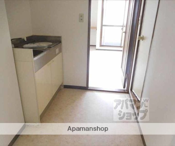 シャローム402の内装