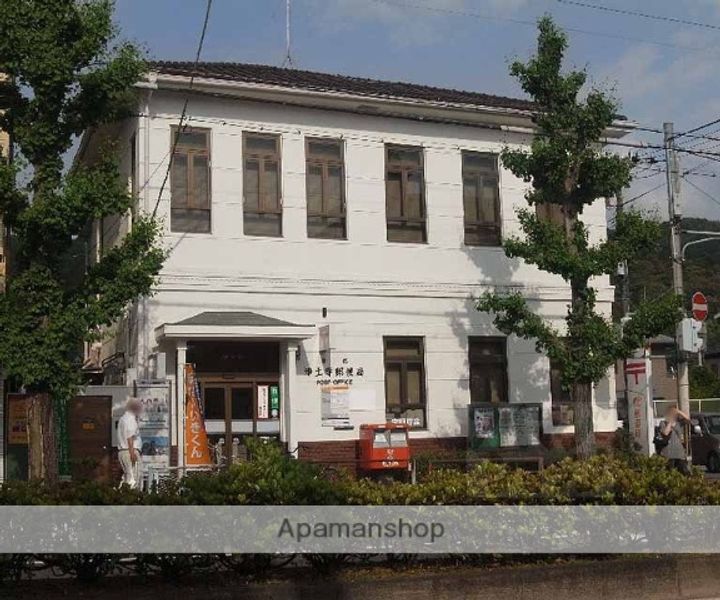 ヴォーヌング哲学の道203の周辺