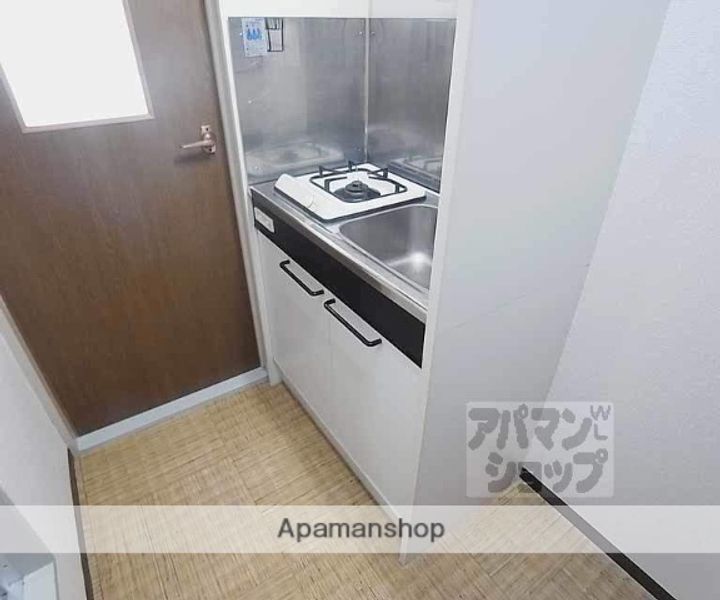 シェモア衣笠304のキッチン