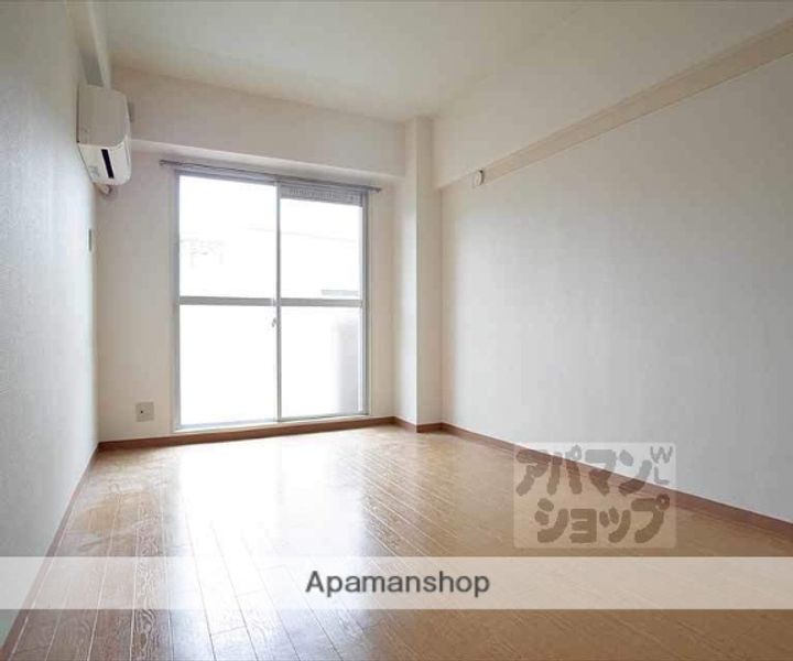 ハイム近衛311の居間