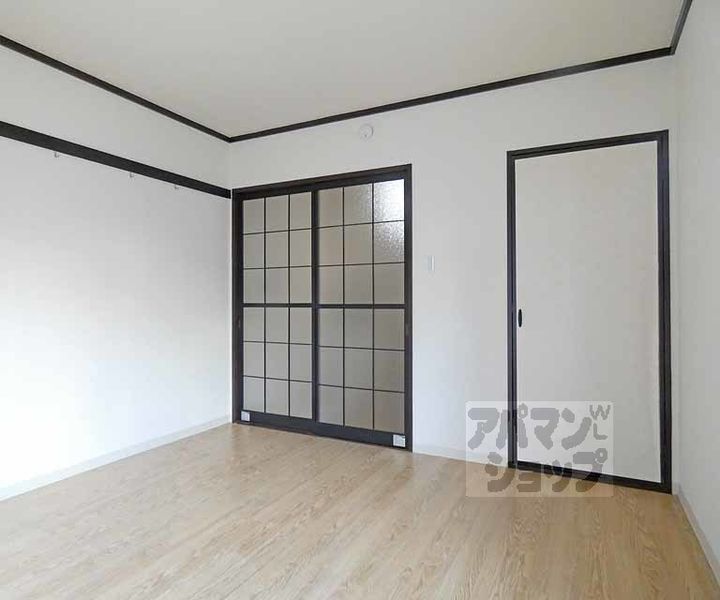 タウニィ里ノ前101の居間