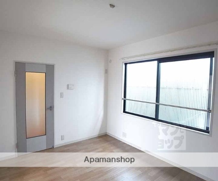 ドミール北山202の居間