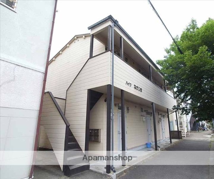 ハイツナカジマ101の外観