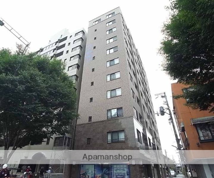 リーガル京都二条城東702の外観