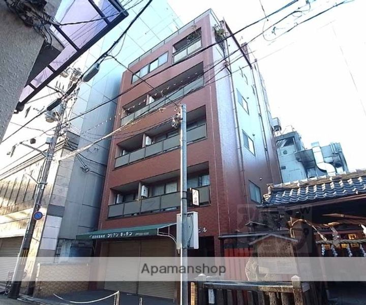 八廣ビル301の外観