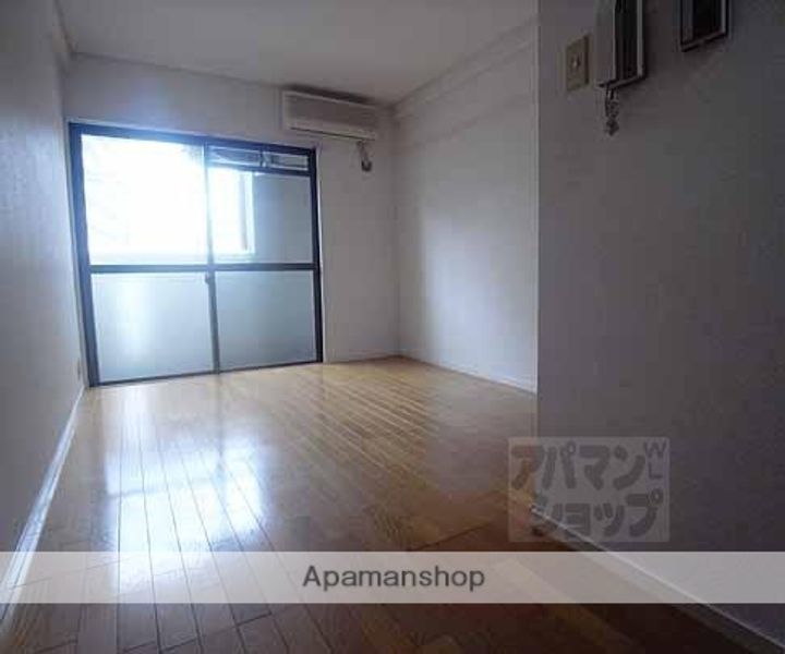 フローライトの居間