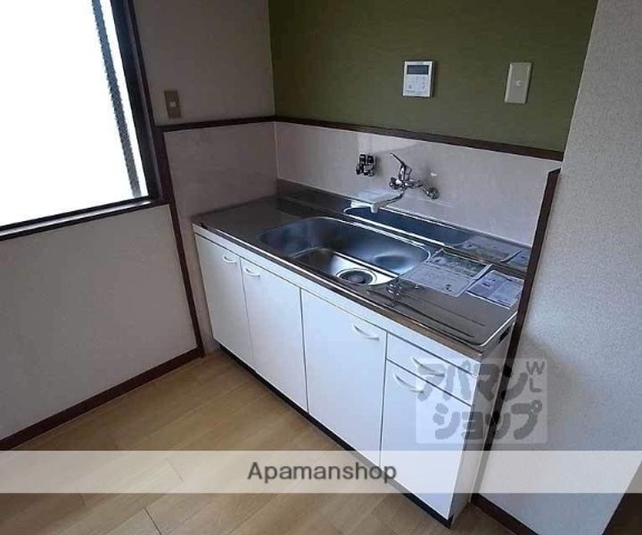 コスモプラザコマツのキッチン