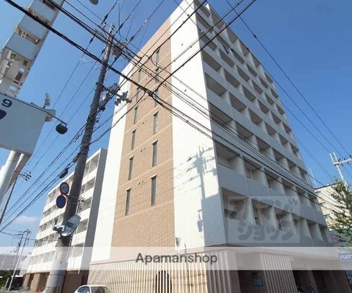 グランドパレス西院 東棟E203の外観