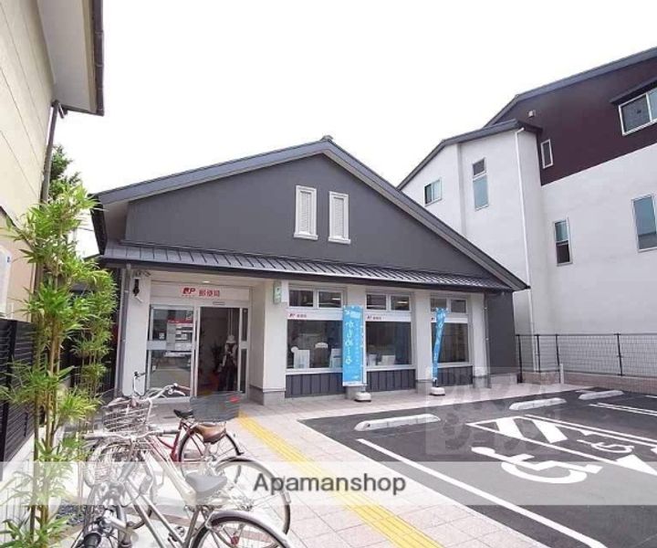 カームハウス嵯峨野203の周辺