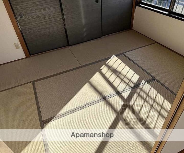 シャンブルド桂の内装