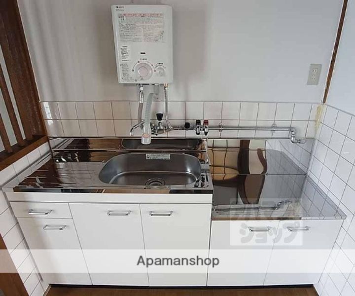 第二大和荘102のキッチン