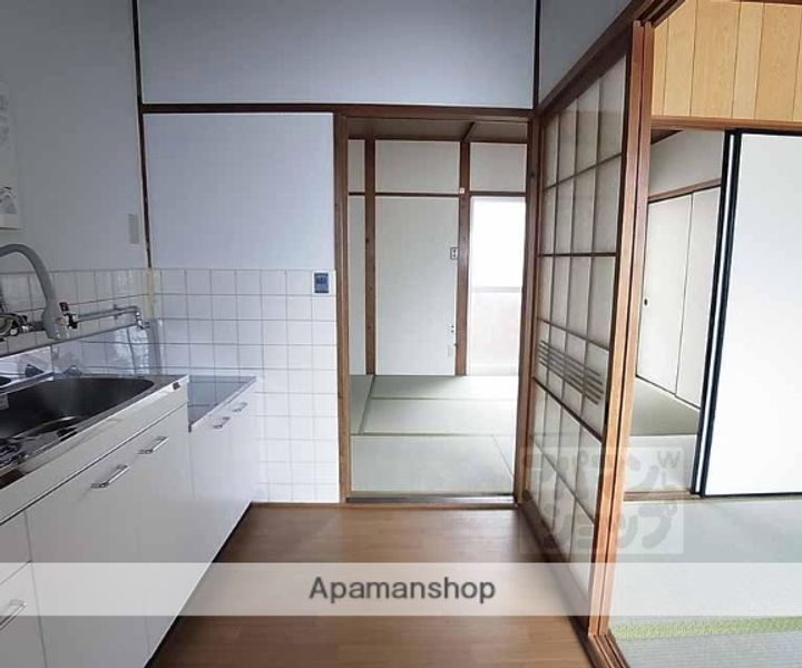 第二大和荘102のキッチン