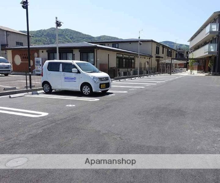 BNEXT 嵯峨106の外観