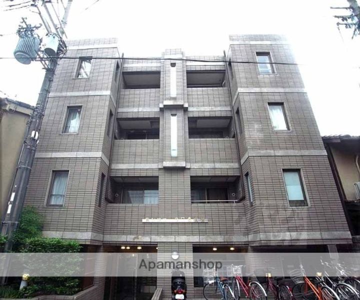 サンフローラ三条大宮203の外観