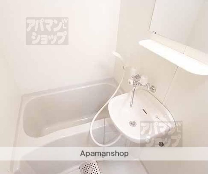 カームハウス嵯峨野105の風呂
