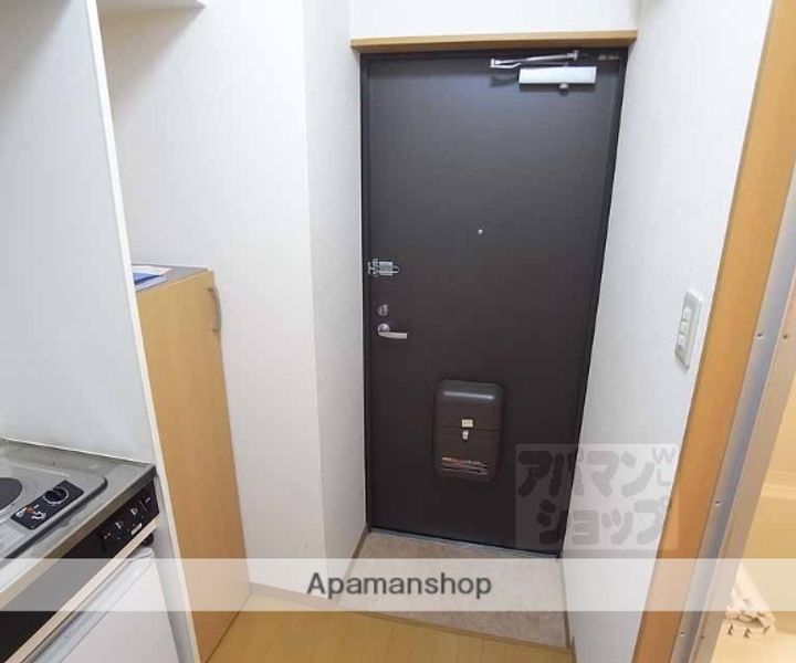 鳴滝グリーンハイツ202の玄関