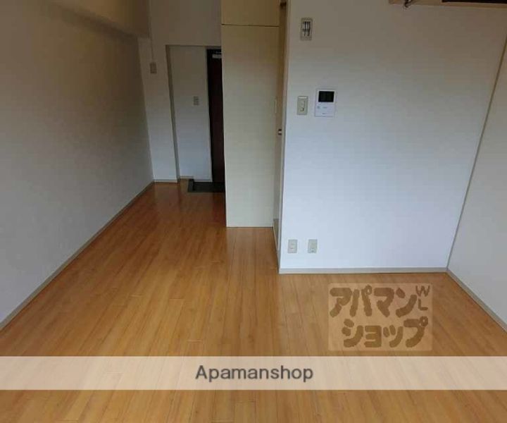 フロムイースト203の内装