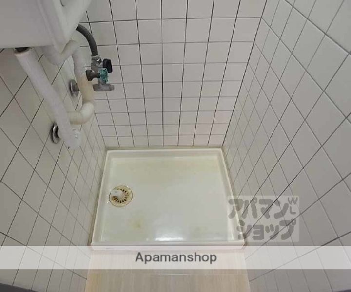 京都府京都市上京区東上善寺町の賃貸マンションの内装