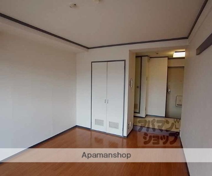 京都府京都市上京区東上善寺町の賃貸マンションの内装