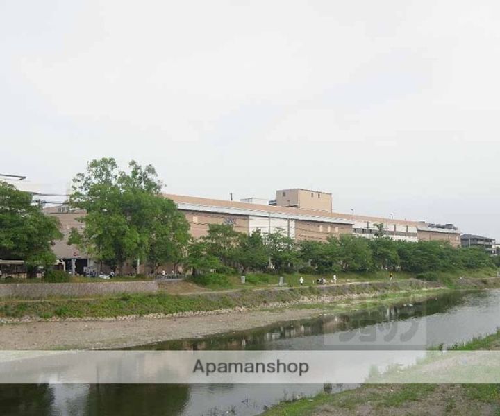 京都府京都市左京区下鴨貴船町の賃貸マンションの周辺