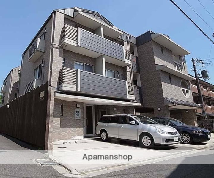 アクエルド御所北311の外観