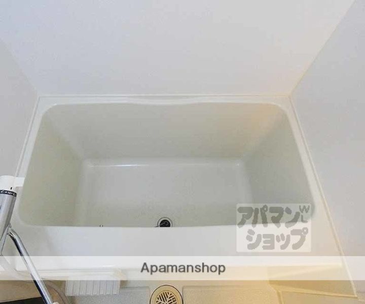 メサヴェルデ今出川303の内装