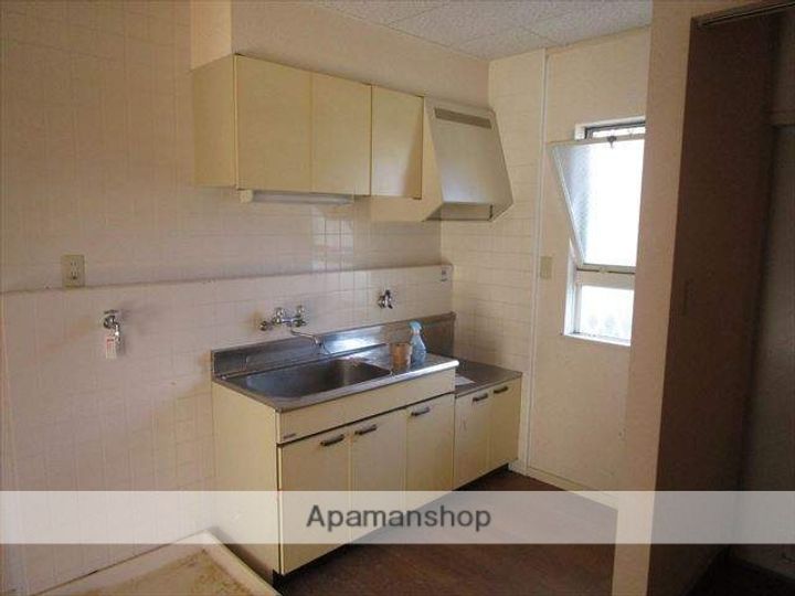 ラフォーレダイゴC棟201のキッチン