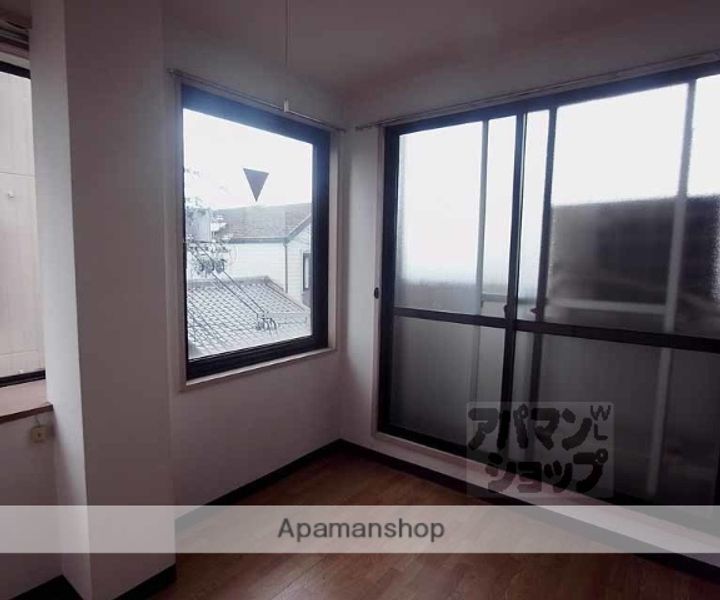 サンファーストビル4-Bの居間