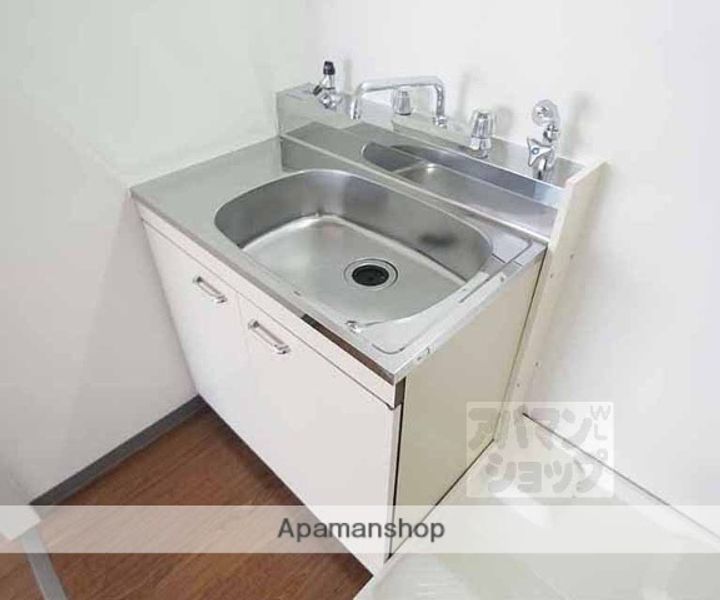 アベニールアサダ403のキッチン