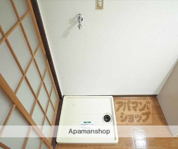 ヴィラ・ブルーエB棟202の内装