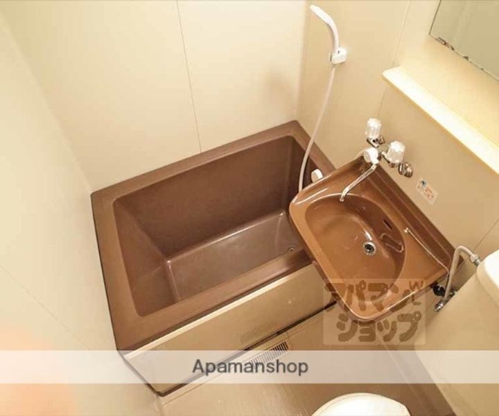 ヴィラ・ブルーエB棟202の風呂