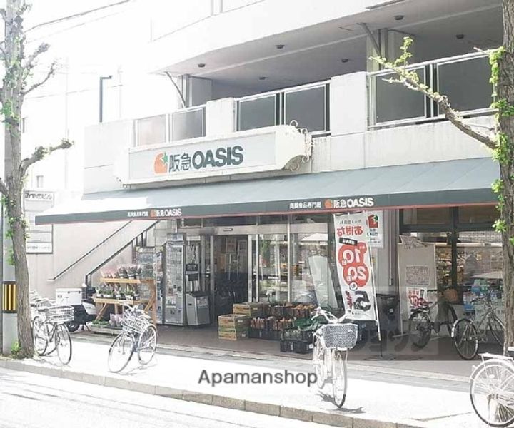 イレート参番館203の周辺