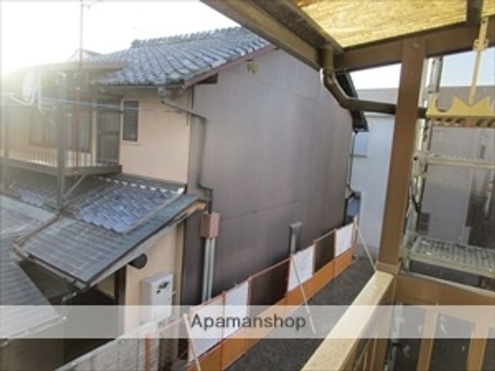 テラスハウス紫竹西南町201の外観